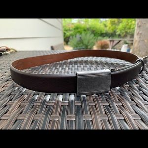 Barney’s unisex belt